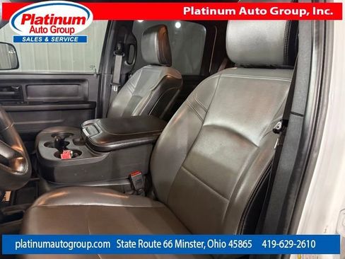 Used 2022 RAM 2500 Tradesman w/ Chrome Appearance Group image 11