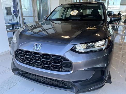 Used 2023 Honda HR-V LX image 3