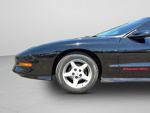 Used 1995 Pontiac Firebird Formula RWD image 25