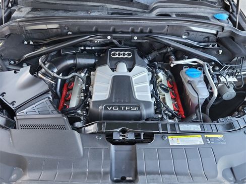 Used 2016 Audi SQ5 Premium Plus w/ Technology Package image 20