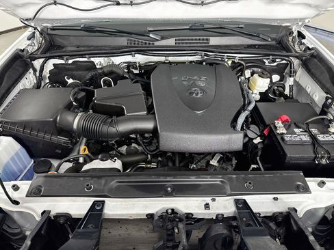 Certified 2023 Toyota Tacoma 4x4 Double Cab w/ Trail Edition image 28