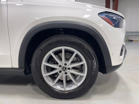 Used 2024 Mercedes-Benz GLE 350 4MATIC image 16