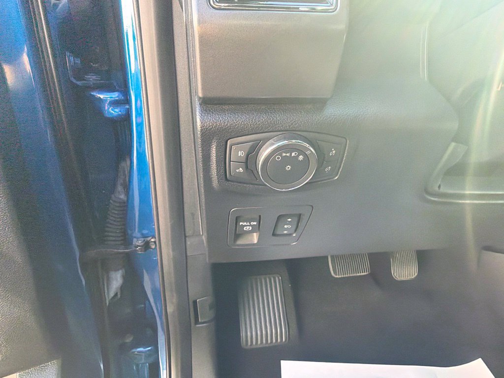 Used 2018 Ford F150 XLT w/ Equipment Group 302A Luxury AWD/4WD image 28