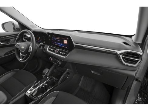 Used 2024 Chevrolet TrailBlazer LT AWD/4WD image 10