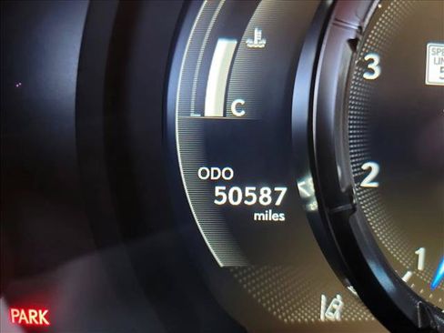 Used 2022 Lexus IS 350 F Sport RWD image 21