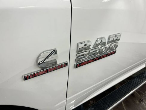 Used 2017 RAM 2500 Tradesman w/ Chrome Appearance Group AWD/4WD image 24