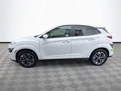Used 2023 Hyundai Kona SE FWD image 4