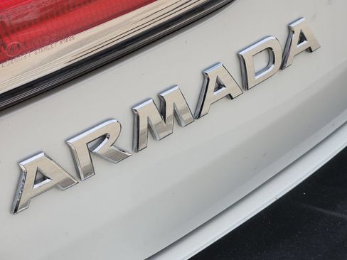 Used 2019 Nissan Armada Platinum w/ Captain's Chairs Package AWD/4WD image 12