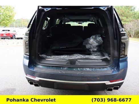 New 2026 Chevrolet Suburban High Country image 30