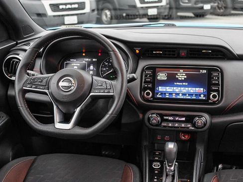 Used 2024 Nissan Kicks SR FWD image 13