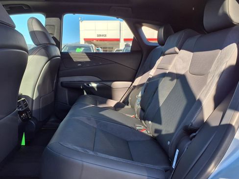 Used 2024 Lexus RX 350 AWD w/ Convenience Package image 7