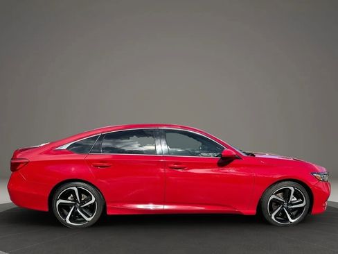 Used 2019 Honda Accord Sport image 10