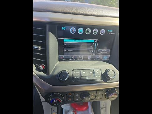 Used 2018 GMC Acadia Denali w/ Technology Package image 10