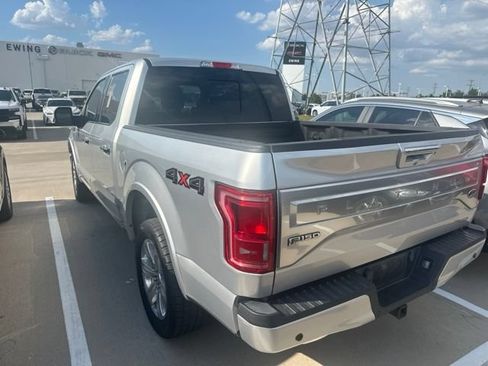 Used 2015 Ford F150 Platinum w/ Equipment Group 701A Luxury AWD/4WD image 4