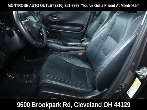 Used 2020 Honda HR-V Touring image 27