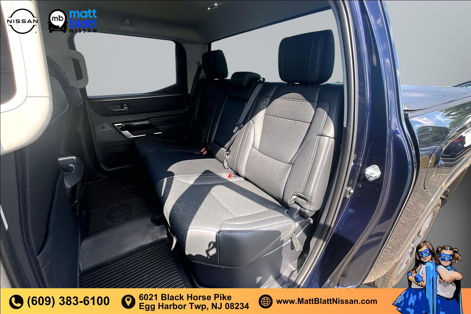 Used 2024 Toyota Tundra Limited AWD/4WD image 23