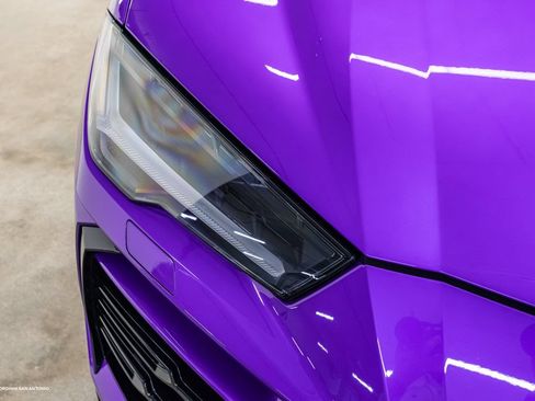 Used 2022 Lamborghini Urus AWD/4WD image 18