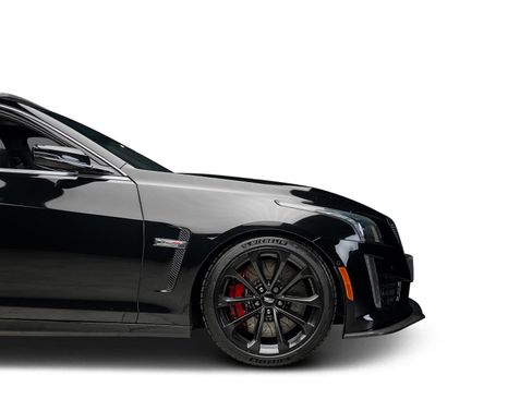Used 2018 Cadillac CTS V w/ Carbon Fiber Package RWD image 29