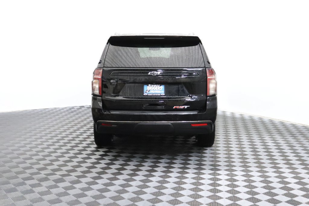 Used 2023 Chevrolet Suburban RST w/ Luxury Package AWD/4WD image 7