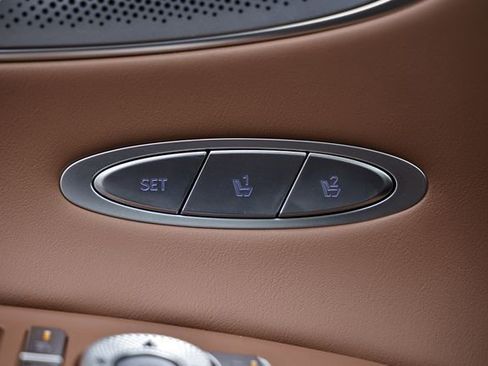 New 2026 Genesis GV70 2.5T Advanced image 18