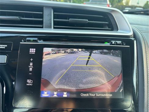 Used 2016 Honda Fit EX image 24