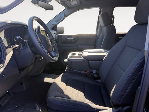New 2026 Chevrolet Silverado 1500 Custom Trail Boss w/ LPO, Dark Essentials Package AWD/4WD image 8