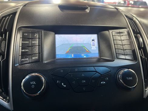 Used 2018 Ford Edge SEL AWD/4WD image 36
