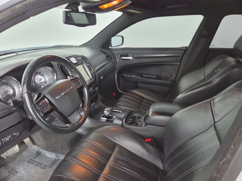 Used 2014 Chrysler 300 S RWD image 15