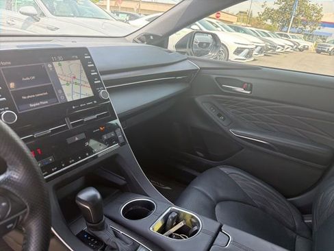 Used 2021 Toyota Avalon Limited w/ Advanced Safety Package image 11