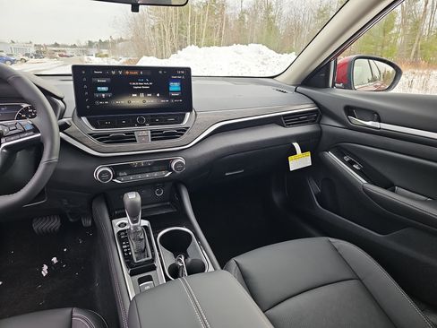 New 2025 Nissan Altima 2.5 SL image 19