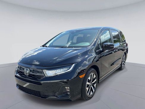 Certified 2026 Honda Odyssey EX-L image 8