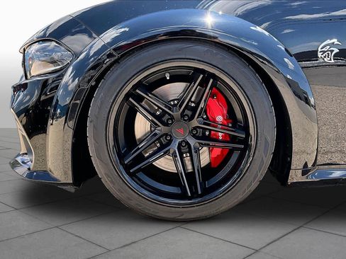 Used 2020 Dodge Charger SRT Hellcat RWD image 10