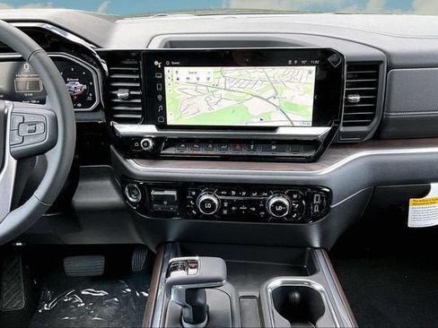New 2026 GMC Sierra 1500 SLT w/ SLT Premium Plus Package AWD/4WD image 8