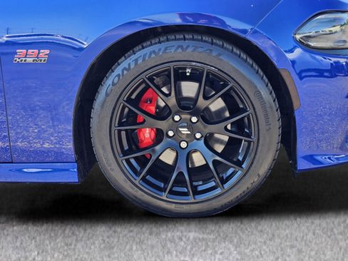 Used 2022 Dodge Charger Scat Pack w/ Plus Group RWD image 7