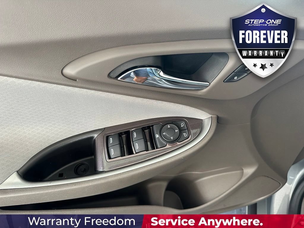 Used 2024 Chevrolet Malibu LT FWD image 11