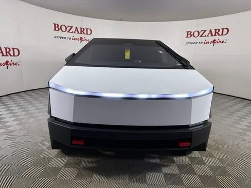 Used 2025 Tesla Cybertruck AWD Crew Cab image 2