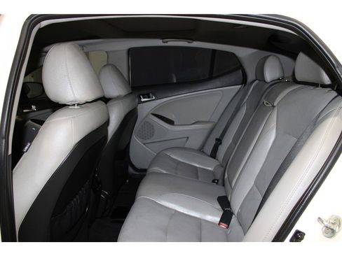 Used 2015 Kia Optima EX w/ EX Premium Package image 13