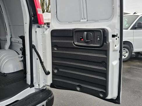New 2025 Chevrolet Express 3500 w/ Driver Convenience Package image 18