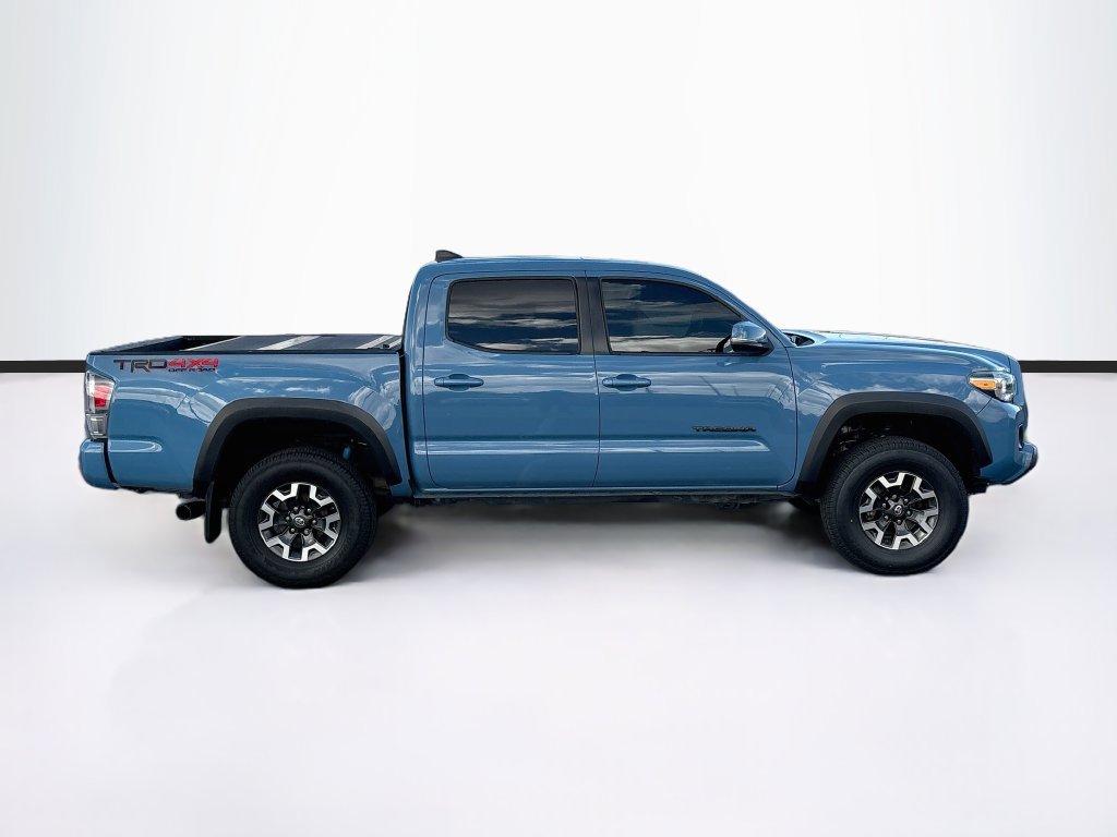 Used 2019 Toyota Tacoma TRD Off-Road AWD/4WD image 4