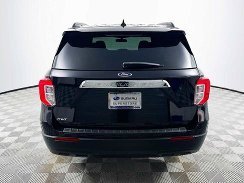 Used 2022 Ford Explorer XLT image 6