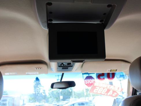 Used 2005 Ford Expedition Limited RWD image 12