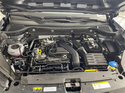 Used 2025 Volkswagen Taos S image 21