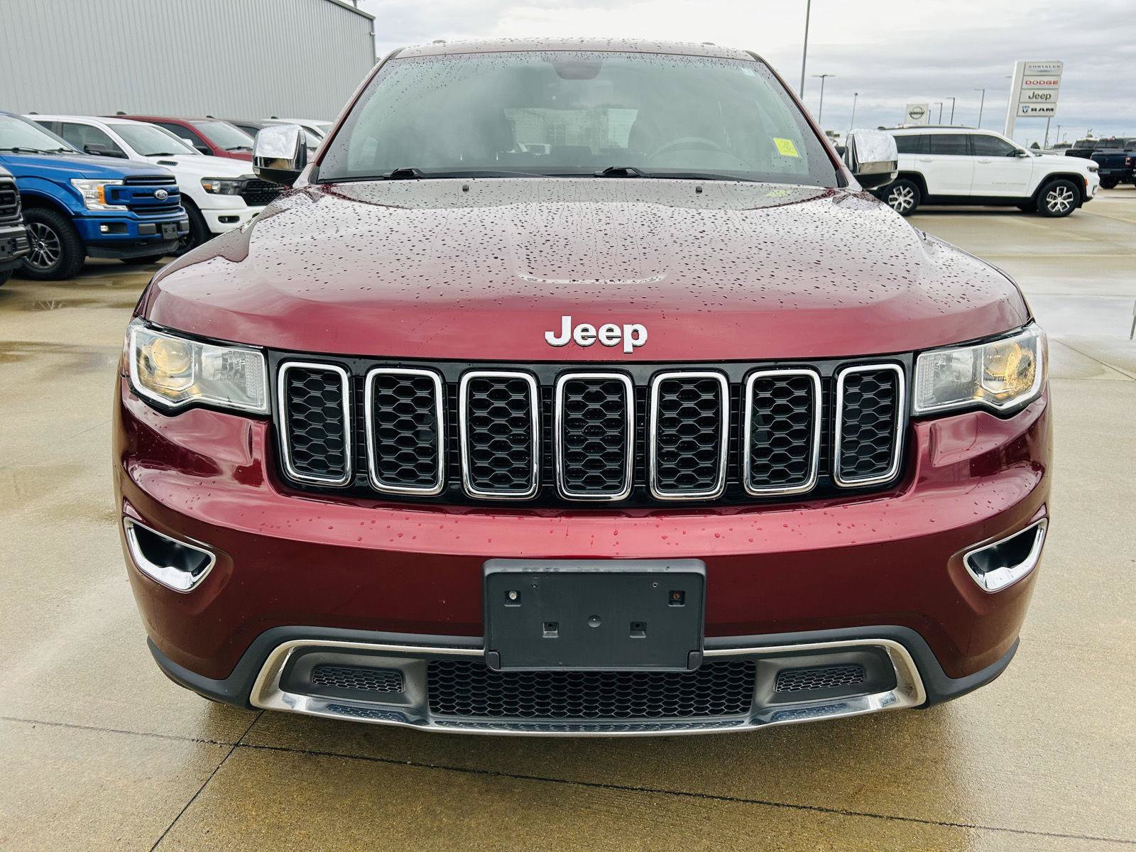 Used 2018 Jeep Grand Cherokee Limited AWD/4WD image 31