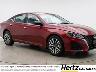 Used 2025 Nissan Altima 2.5 SV FWD video 1