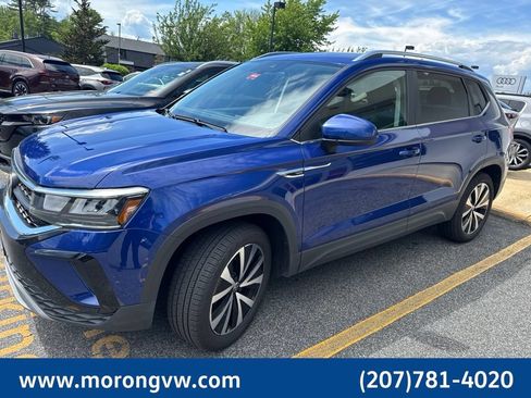 Used 2022 Volkswagen Taos SE AWD/4WD image 2