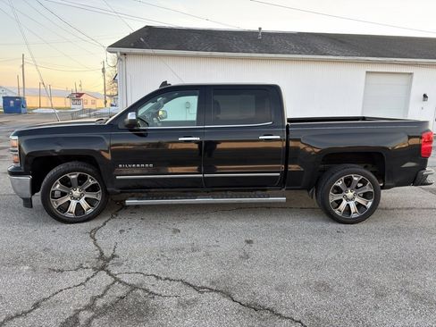 Used 2015 Chevrolet Silverado 1500 LTZ w/ LTZ Plus Package image 9