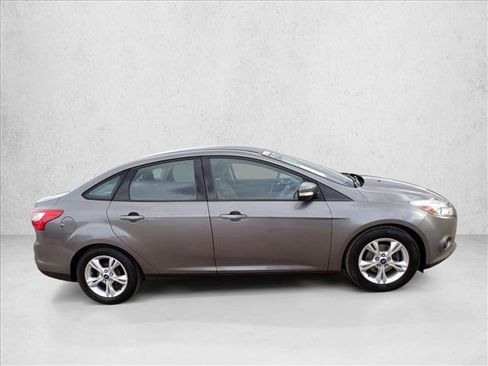 Used 2013 Ford Focus SE image 5