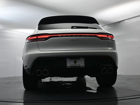 Used 2025 Porsche Macan image 50