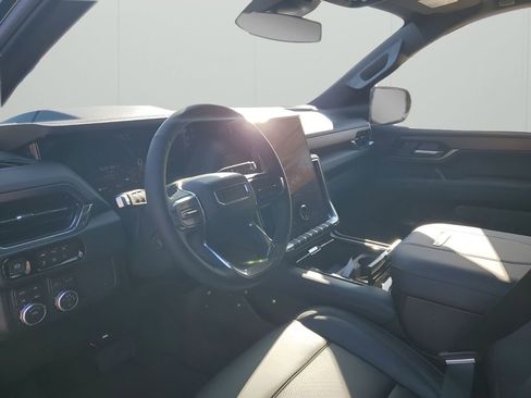 New 2026 GMC Yukon XL Denali w/ Sun & Power Step Package image 26