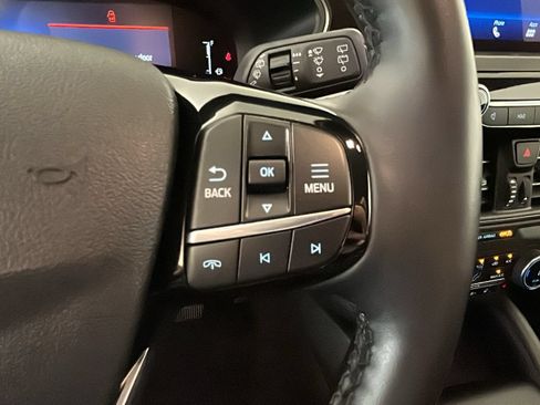 Used 2024 Ford Escape Active AWD/4WD image 17